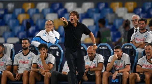 Conte đang làm tốt ở Napoli.