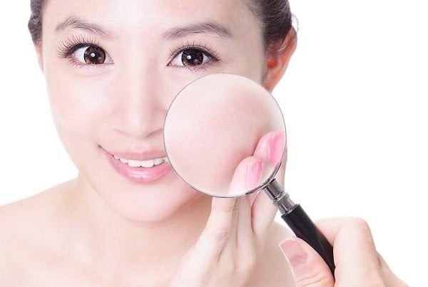 Với làn da đã có dấu hiệu lão hóa, hãy ưu tiên sữa rửa mặt dịu nhẹ, không chứa sulfate và có độ pH khoảng 5.5