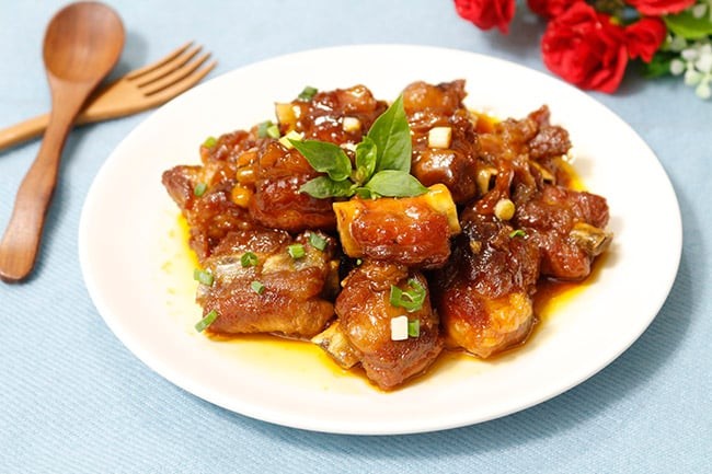 Sườn xào chua ngọt