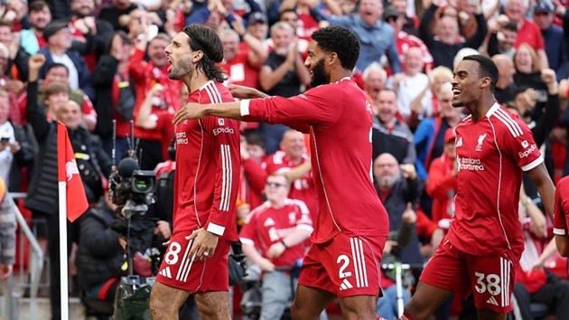 Liverpool hạ Arsenal 1-0 tại Anfield