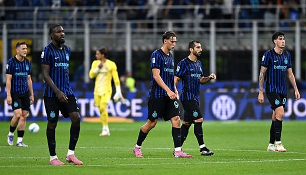 Inter Milan bất ngờ để thua Udinese trên sân nhà.