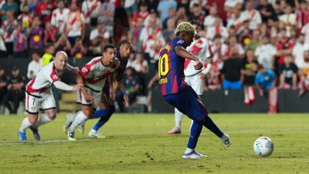 Yamal là điểm sáng trên hàng công Barcelona.