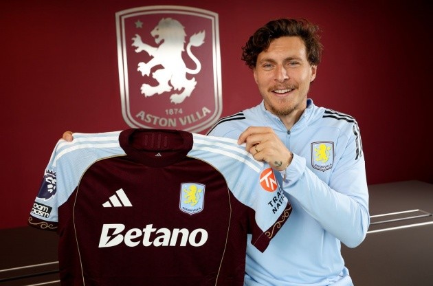 Lindelof chính thức ra mắt Aston Villa.