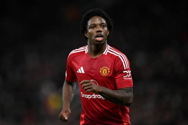 Man Utd vẫn chưa thể thanh lý Malacia.