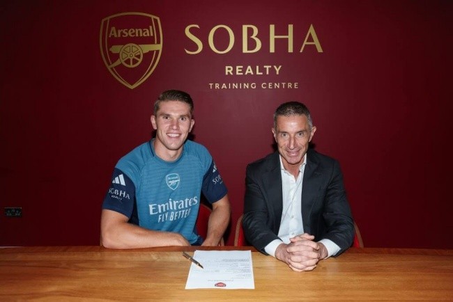 Gyokeres cập bến Arsenal.