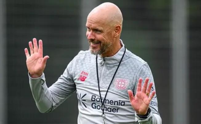 Ten Hag không thể thuyết phục được ban lãnh đạo Leverkusen.