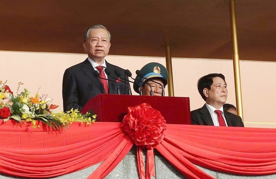 Tổng Bí thư Tô Lâm đọc diễn văn khai mạc Lễ kỷ niệm, diễu binh, diễu hành chào mừng 80 năm Cách mạng tháng Tám thành công và Quốc khánh 2/9. (Ảnh: TTXVN)