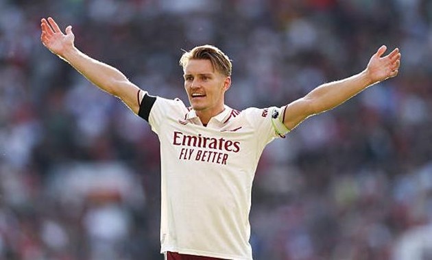 Martin Odegaard vừa trải qua một mùa giải không như ý với Arsenal.