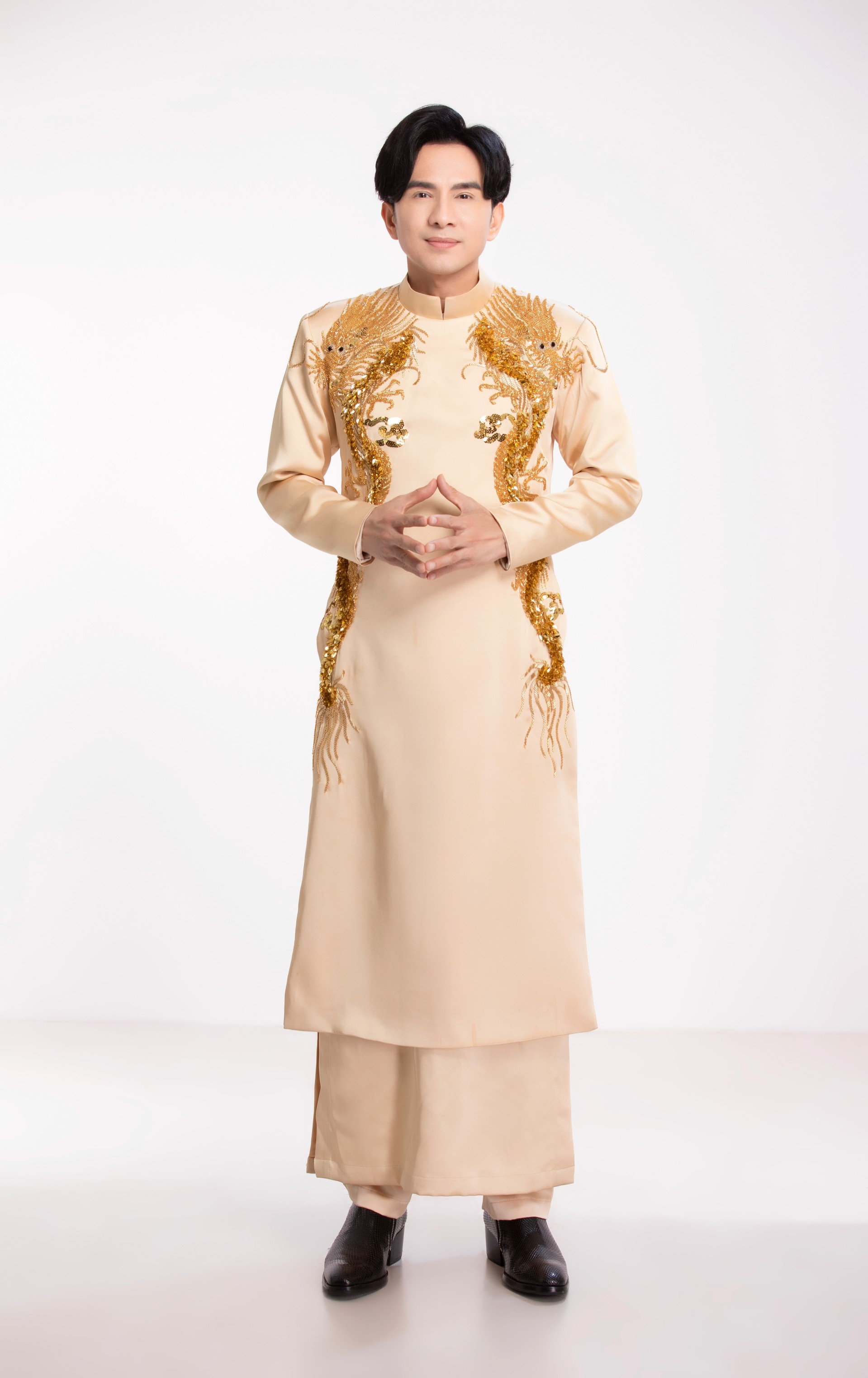 Ca sĩ Đan Trường.