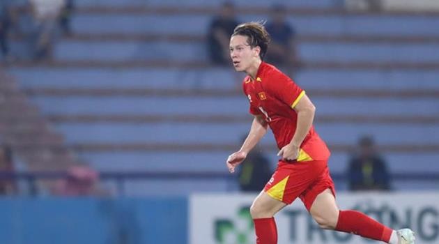 Viktor Lê tạo được dấu ấn khi vào sân thay người.
