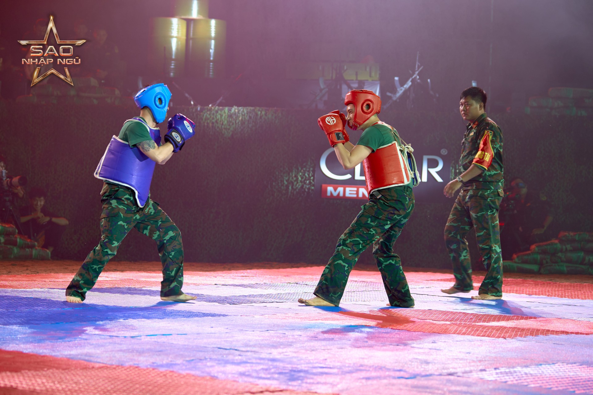 Hôi thao boxing để ngỏ người thắng cuộc trong tập 5.