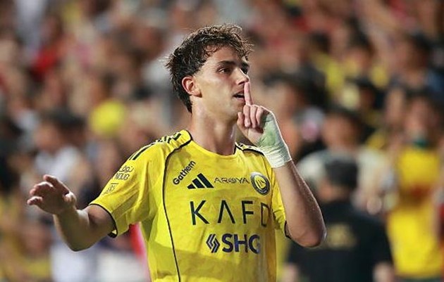 Joao Felix quyết định tới Al-Nassr làm đồng đội với Cristiano Ronaldo.