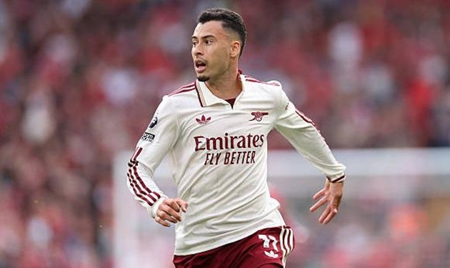 Gabriel Martinelli đang đối mặt với sự cạnh tranh lớn ở Arsenal.