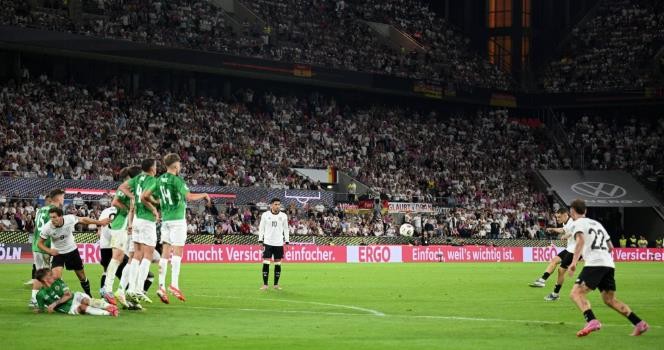 Wirtz ghi bàn cho ĐT Đức.