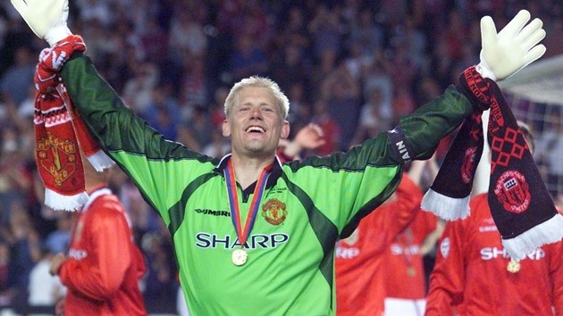 Huyền thoại góp công lớn vào cú ăn 3 lịch sử của Man United.