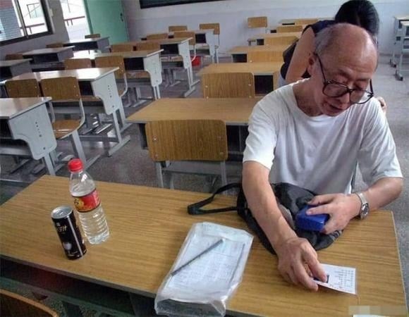 Khi ai đó làm tổn thương bạn, tức giận và bốc đồng là cảm xúc dễ xuất hiện nhất.
