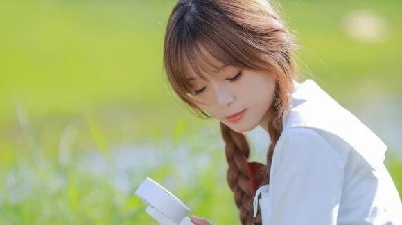 Nếu không sớm chấm dứt, sự gắn bó này sẽ trở thành mối nguy lớn cho hạnh phúc gia đình, thậm chí là bi kịch hôn nhân.

