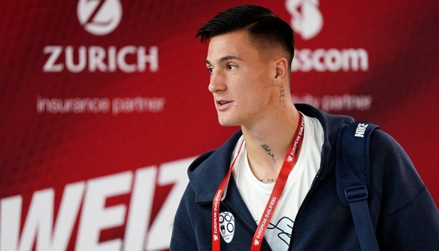 Sesko sẽ là mũi nhọn chủ lực của MU trước Man City?