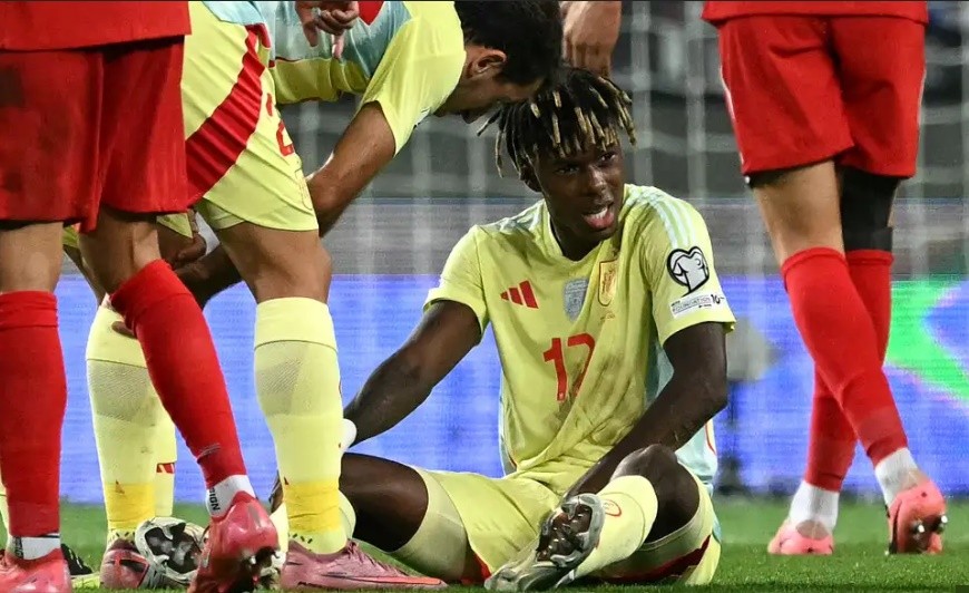 Nico Williams dính chấn thương khi lên tuyển.