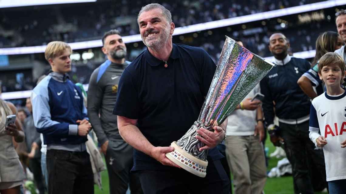 Postecoglou đã nhanh chóng tái xuất Ngoại hạng Anh.
