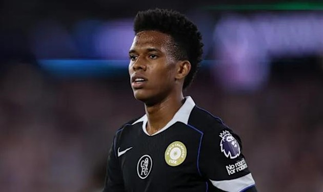Estevao Willian đang hòa nhập tốt tại Chelsea.