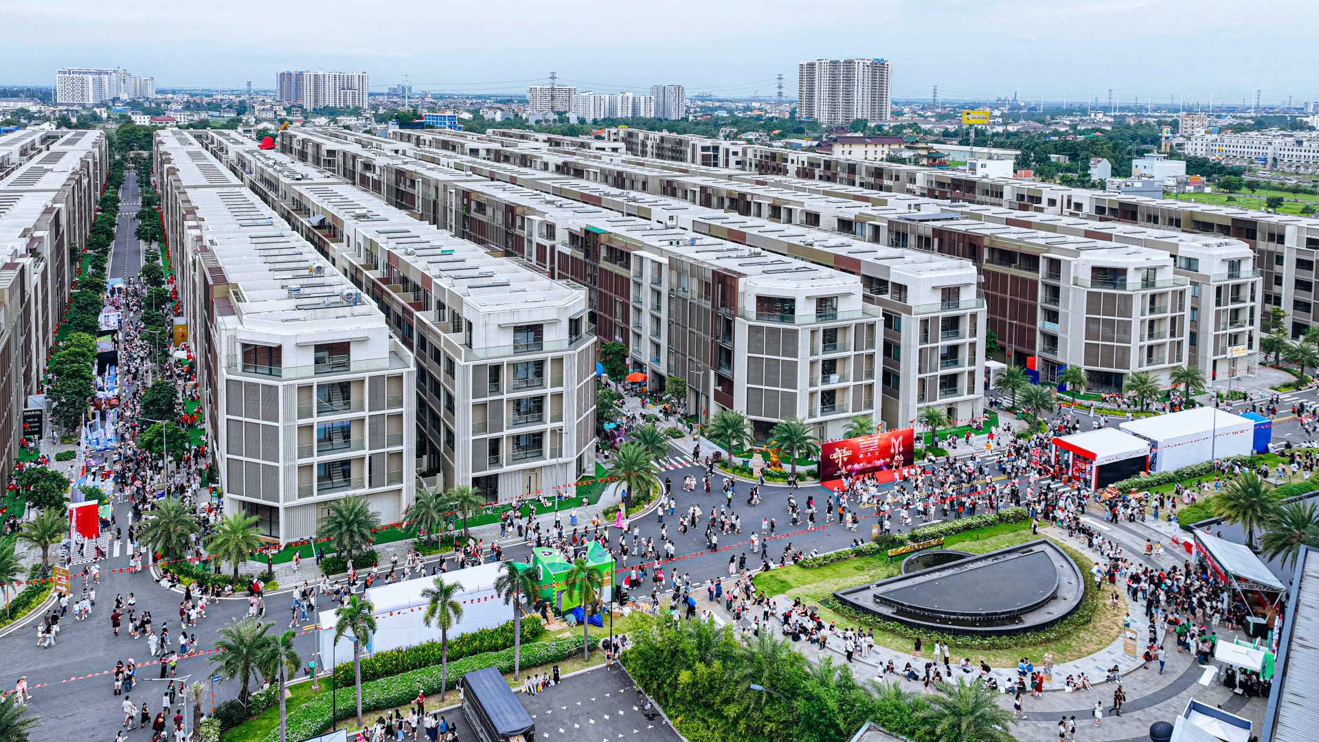 Chặng cuối của concert Anh trai vượt ngàn chông gai tổ chức vào hai đêm 6/9 và 7/9 tại The Global City.