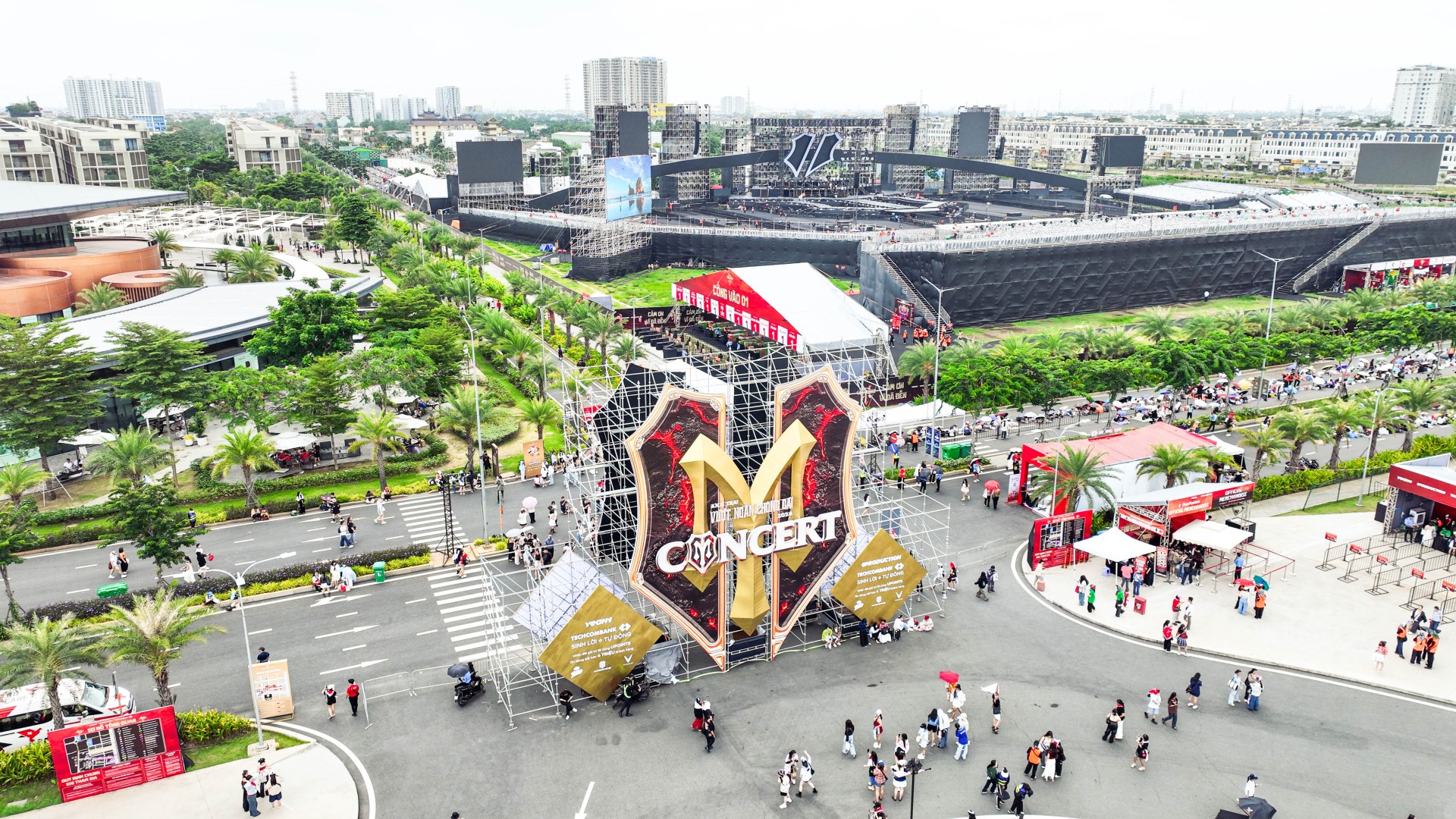 The Global City mang đến nhiều lựa chọn di chuyển tiện lợi dễ dàng, từ những tuyến metro, đến những chuyến xe buýt điện miễn phí do Masterise Homes đầu tư, kết nối thẳng từ trung tâm thành phố.