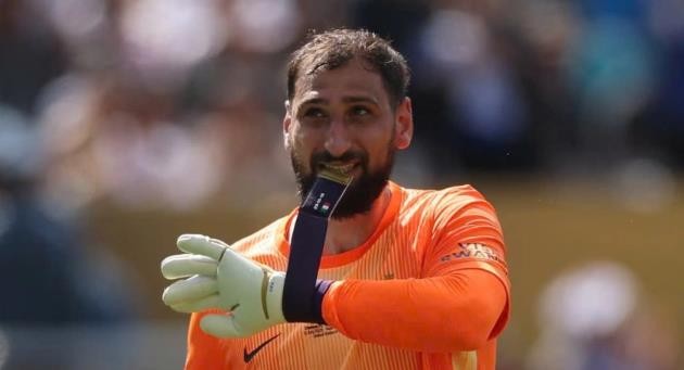 Gianluigi Donnarumma không ngại cạnh tranh ở Man City.