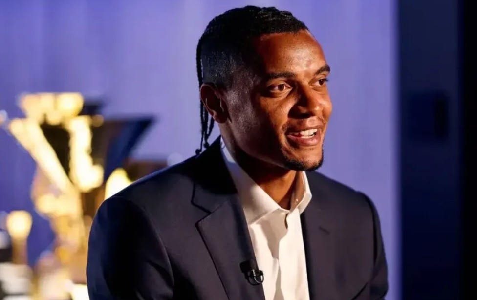 Akanji có thể ra sân ở trận gặp Juve.