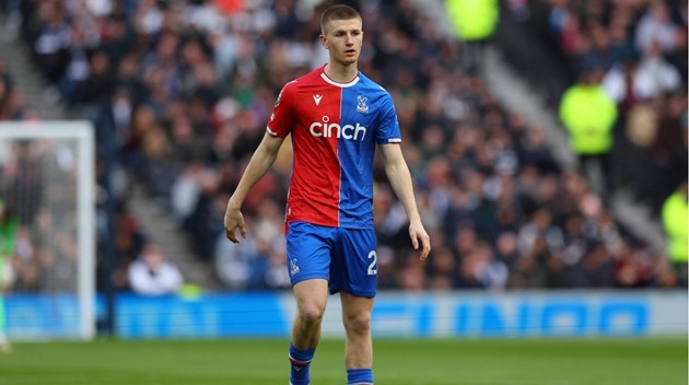 MU cạnh tranh Adam Wharton với Chelsea, Liverpool.