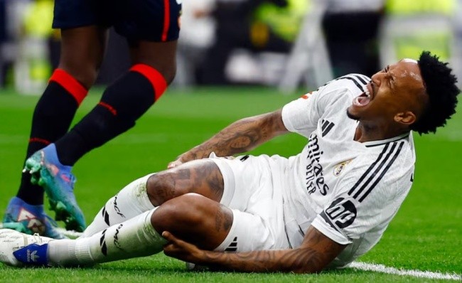 Các trung vệ Real liên tiếp dính chấn thương.