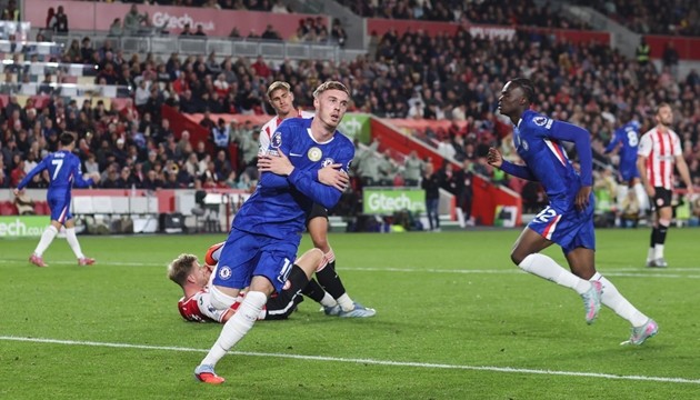 Huyền thoại Chelsea ca ngợi Cole Palmer.