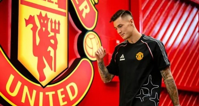 Sesko sẽ sớm có cơ hội đá chính ở Man United.