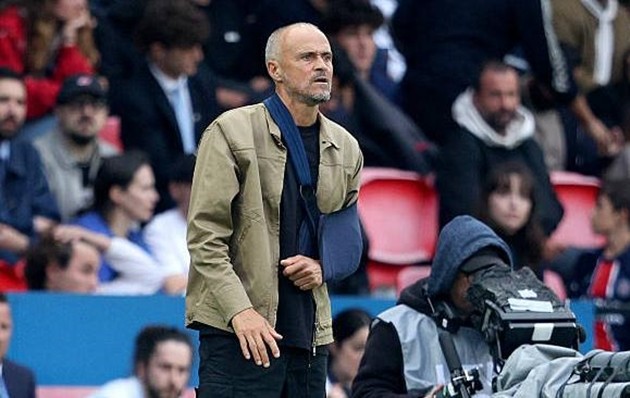 Luis Enrique hài lòng với trận thắng RC Lens của PSG.