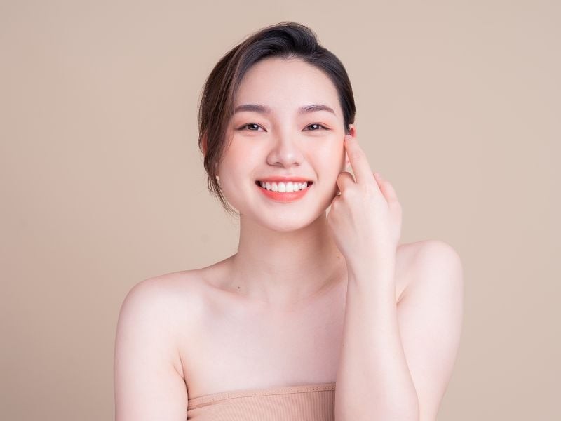 Khi kết hợp cùng vitamin E, công dụng của vitamin C sẽ được nhân đôi.