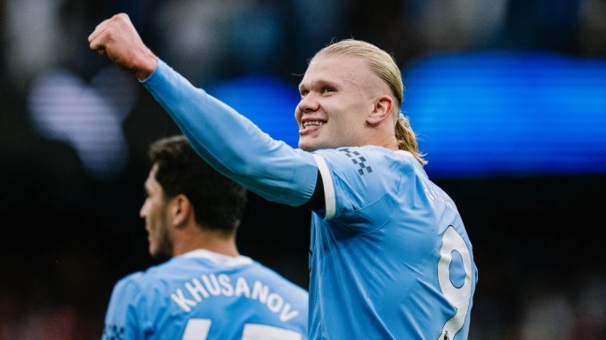 Haaland đang là mục tiêu hàng đầu cho vị trí trung phong của Barca.