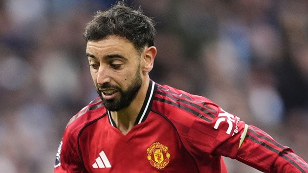 Scholes muốn Bruno đá vị trí số 10
