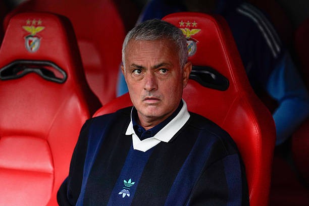 Amorim nên suy ngẫm về phát biểu của Mourinho ngày trước.