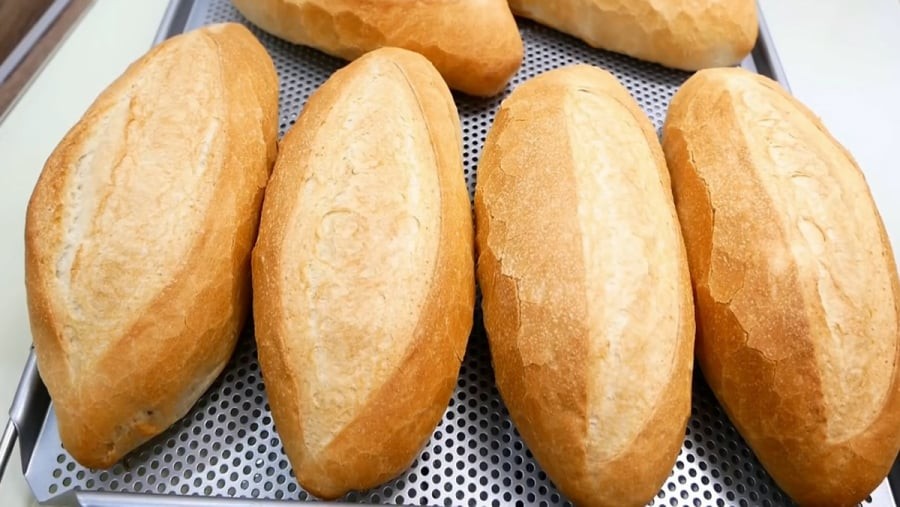 Ăn bánh mì cực hại với 5 nhóm người này