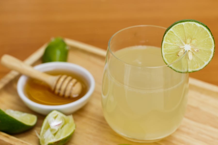 Cách uống nước chanh hàng ngày để hỗ trợ gan hiệu quả

