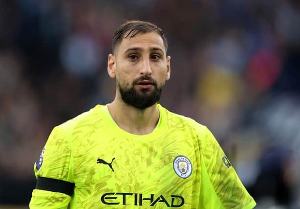 Donnarumma đã cập bến Man City. 