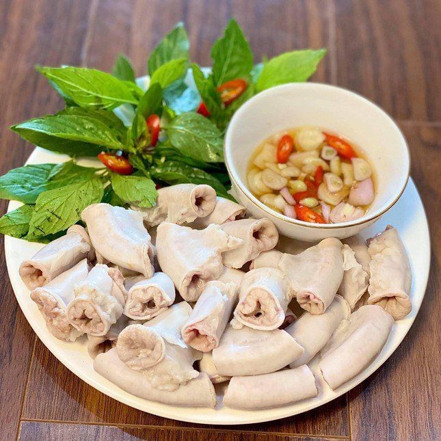Lòng trắng giòn là món ăn khoái khẩu của nhiều người