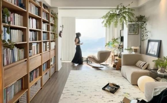 Phòng khách được xem là “trái tim” của ngôi nhà, nơi đón nhận và lưu giữ tài khí. 