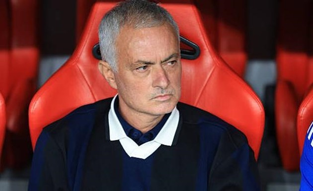 Jose Mourinho chuẩn bị dẫn dắt Benfica.