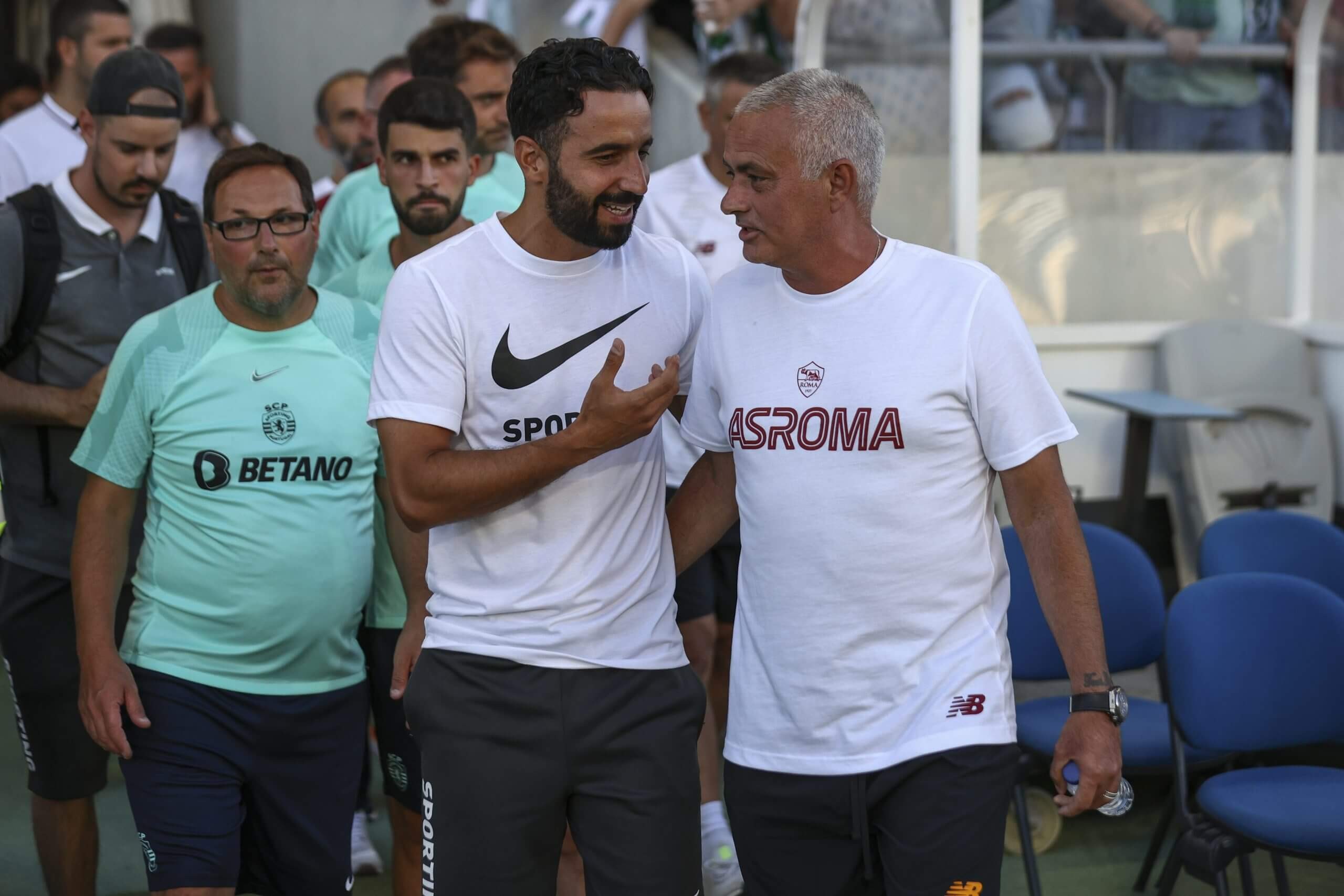 Amorim và Mourinho trong cuộc đối đầu giữa Roma và Sporting Lisbon