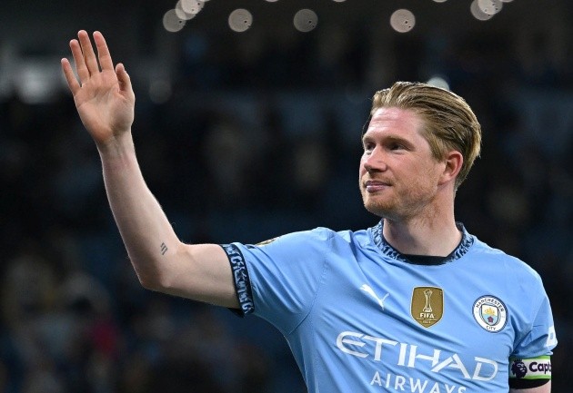 Man City chưa thể tìm được người thay thế De Bruyne.