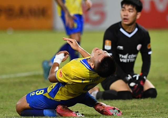 Dù đã thay nhiều HLV nhưng thành tích của Hà Nội FC vẫn chưa cho thấy sự cải thiện.