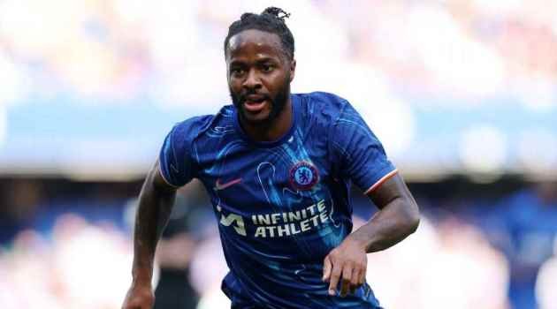 Sterling trở thành người thừa tại Stamford Bridge.
