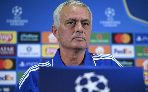 Mourinho chính thức dẫn dắt Benfica