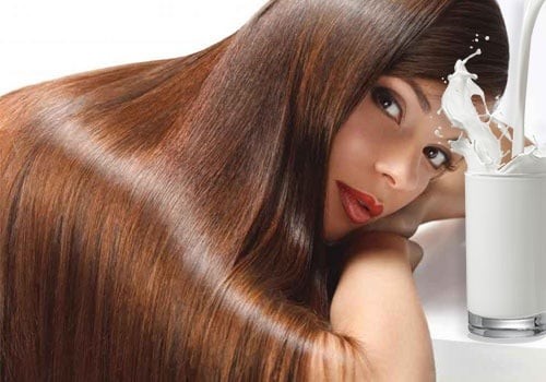 4 cách dùng sữa tươi kích thích tóc con mọc tua tủa, hết sạch gàu